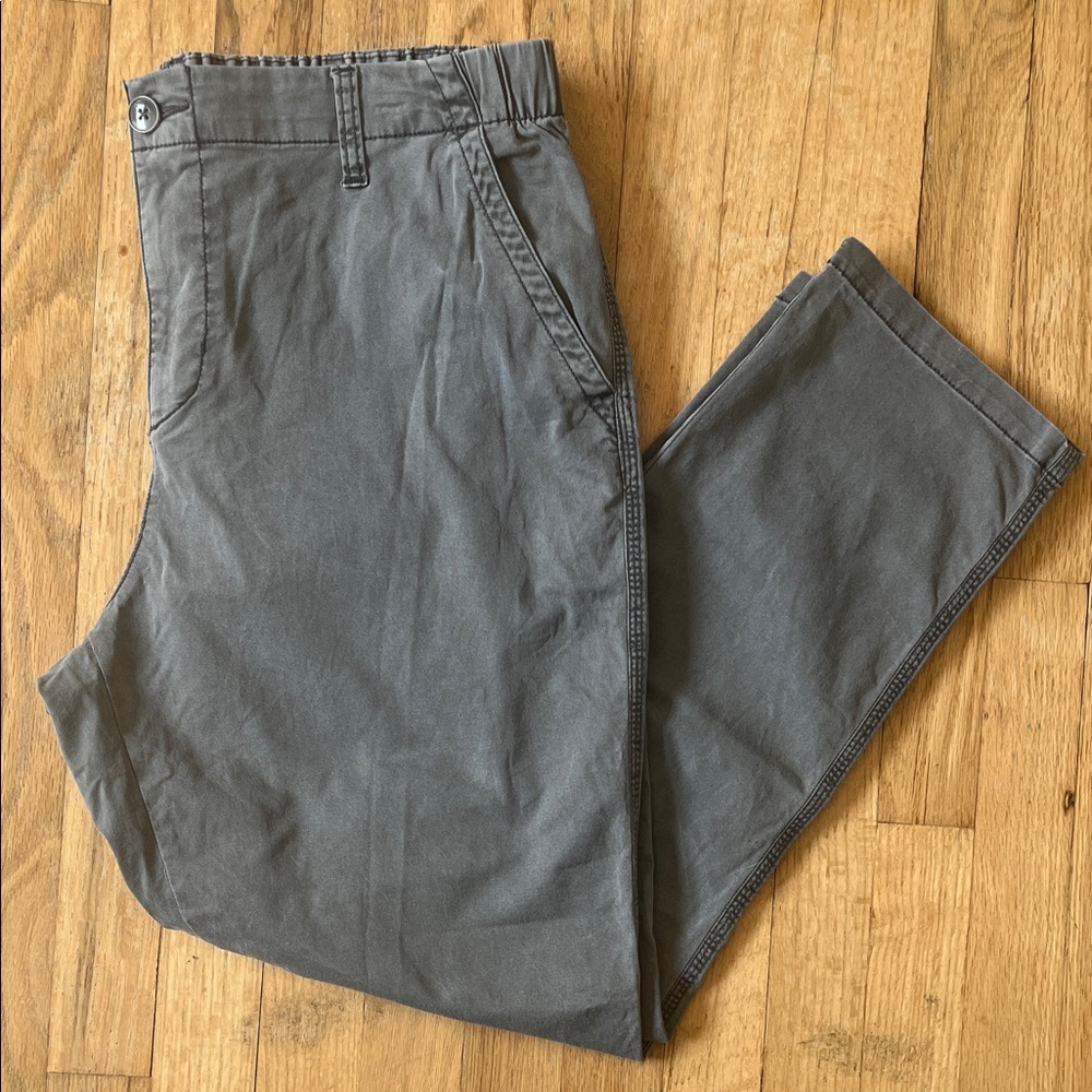 Old Navy Women’s Gray Ankle Pants